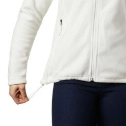 Columbia Women's Fast Trek™ II Fleece Jacket Sea Salt -underwear Zone 1465351 125 a3 presethigh res jpeg 300 dpi