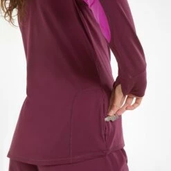 Puma Women's Favourite Quarter Zip Running Top Grape Wine / Deep Orchid -underwear Zone 520184 71 mod04