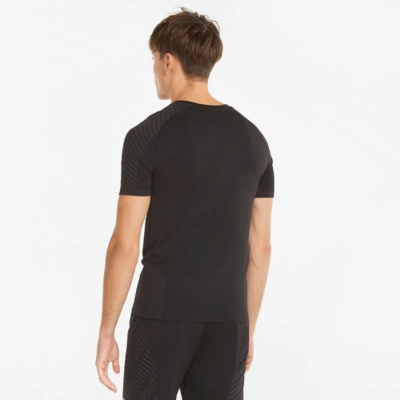 Puma Men's Formknit Seamless Training T-Shirt Black 2 Puma Men's Formknit Seamless Training T-Shirt Black - Image 2