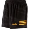 Connell Shorts Black / Amber