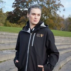 Guinness Men's Notre Dame Softshell Jacket Black -underwear Zone gnd5005 model web