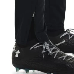 Under Armour Men's UA Challenger Training Joggers Black / White -underwear Zone s7.v5 1365417 001 akcsr