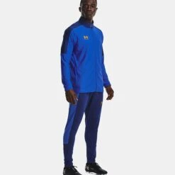 Under Armour Men's Challenger Training Pants Bauhaus Blue / Orange Shock 11 Under Armour Men's Challenger Training Pants Bauhaus Blue / Orange Shock -underwear Zone v5 1365417 456 fsf